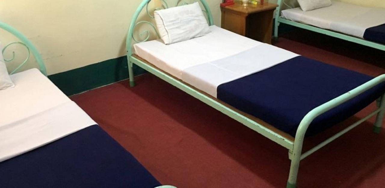 Smile Motel Pyay Екстер'єр фото